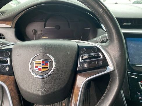 Used 2015 Cadillac XTS Luxury w/ Driver Awareness Package image 19