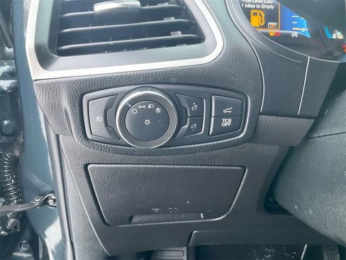 Used 2022 Ford Edge SEL w/ Sport Appearance Package image 26