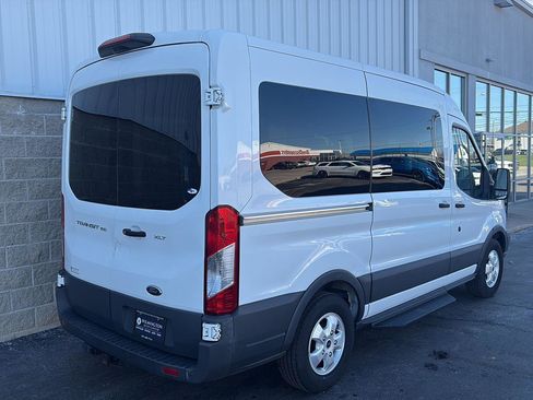 Used 2018 Ford Transit 150 XLT image 3