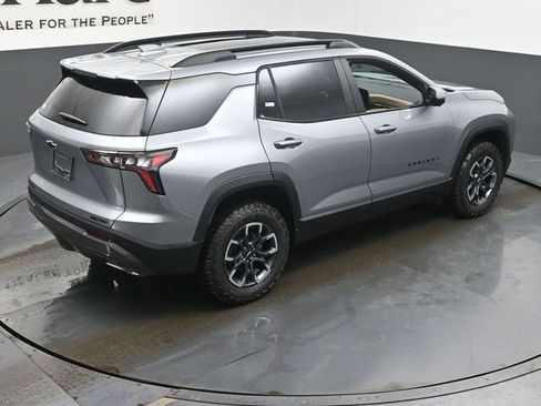 New 2026 Chevrolet Equinox ACTIV w/ Convenience Package III image 18