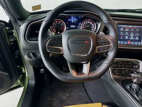 Used 2022 Dodge Challenger R/T Scat Pack RWD image 27