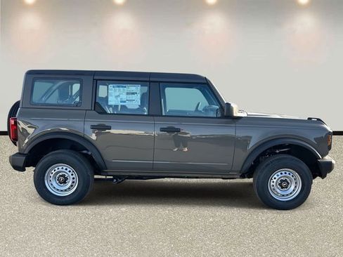 New 2025 Ford Bronco 4-Door AWD/4WD image 4