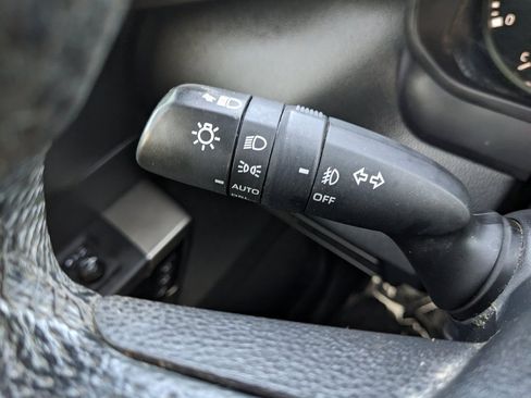 Used 2022 Toyota Tundra Limited image 46