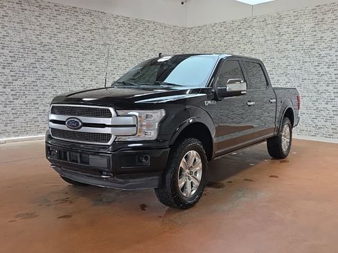 Used 2020 Ford F150 Platinum w/ Equipment Group 701A Luxury AWD/4WD image 3