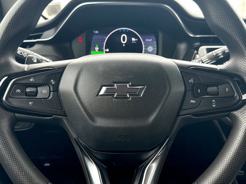 Used 2022 Chevrolet Bolt EUV LT image 43