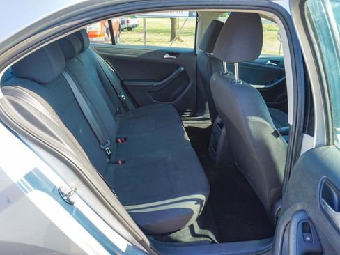 Used 2015 Volkswagen Jetta S FWD image 41