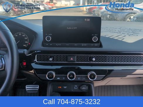 Used 2023 Honda Civic Sport image 19