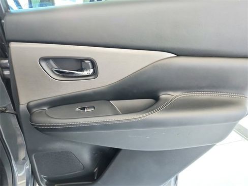 Used 2023 Nissan Murano SL w/ SL Moonroof Package image 46