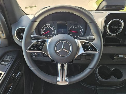 New 2025 Mercedes-Benz Sprinter 2500 image 16