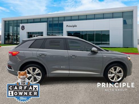Used 2019 Audi e-tron Prestige w/ Prestige Package AWD/4WD image 5