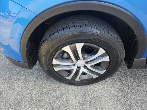 Used 2017 Toyota RAV4 LE image 29