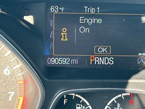 Used 2017 Ford Escape SE w/ Equipment Group 201A image 16