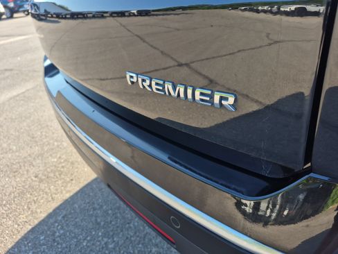 Certified 2023 Chevrolet Traverse Premier AWD/4WD image 33