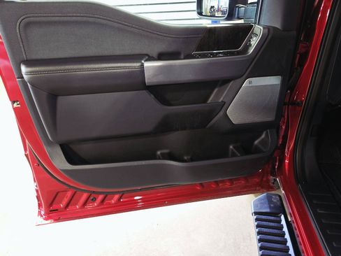 Used 2024 Ford F350 Lariat w/ Sport Appearance Package AWD/4WD image 9
