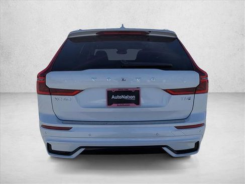 New 2026 Volvo XC60 T8 Plus w/ Climate Package image 8