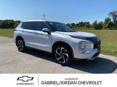 Used 2023 Mitsubishi Outlander SE