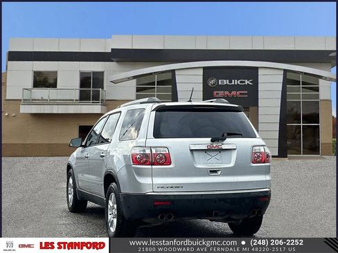 Used 2011 GMC Acadia SLE image 4