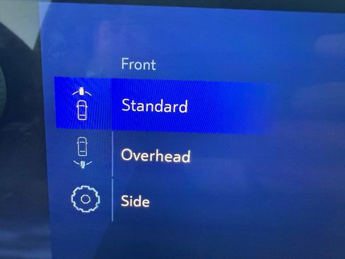 Used 2025 Chevrolet Suburban Z71 AWD/4WD image 46