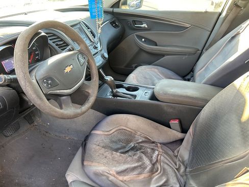 Used 2014 Chevrolet Impala LS w/ LS Convenience Package image 3