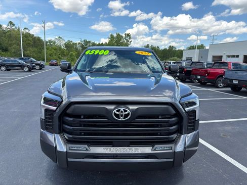 Used 2024 Toyota Tundra SR5 AWD/4WD image 9