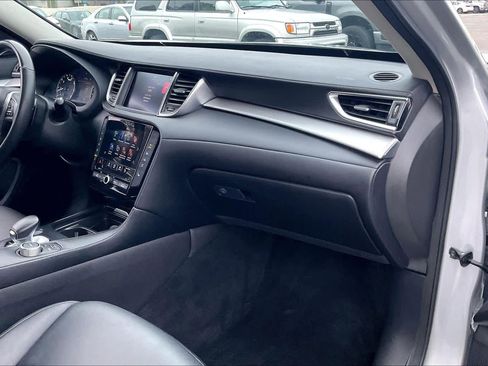 Used 2021 INFINITI QX50 Luxe image 18