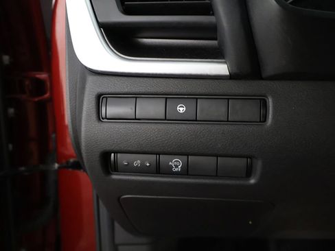 Used 2023 Nissan Rogue SV AWD/4WD image 36
