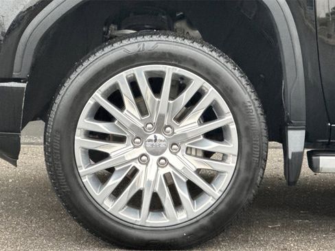 Used 2019 GMC Sierra 1500 Denali w/ Denali Ultimate Package image 28