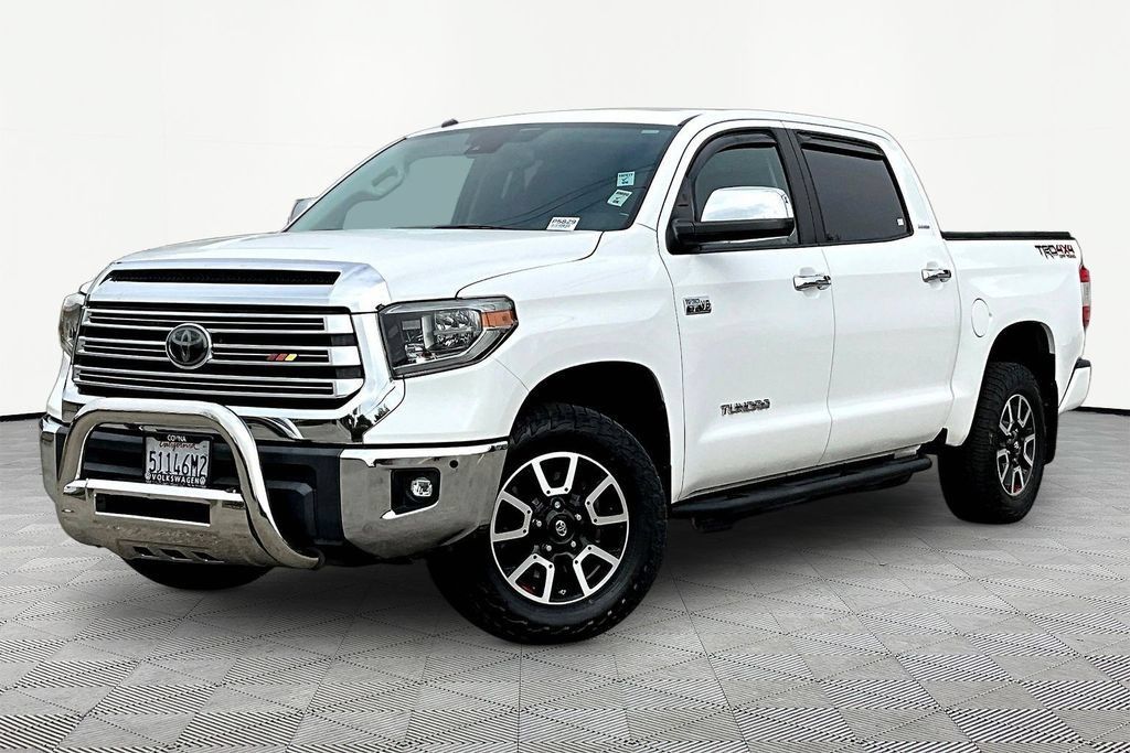 Used 2018 Toyota Tundra Limited w/ Limited Premium Package AWD/4WD image 3