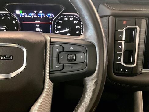 Used 2021 GMC Yukon XL Denali RWD image 23