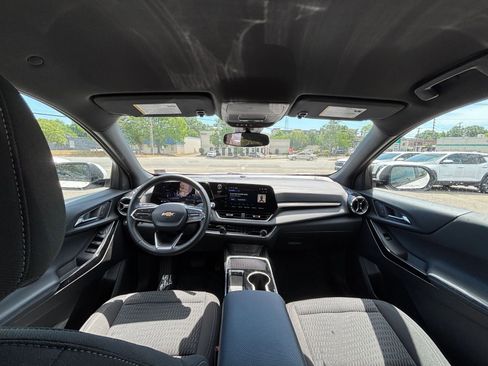 Used 2025 Chevrolet Equinox LT image 33