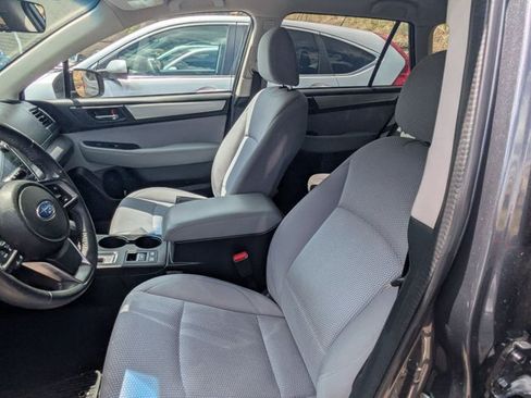 Used 2019 Subaru Outback 2.5i Premium AWD/4WD image 9