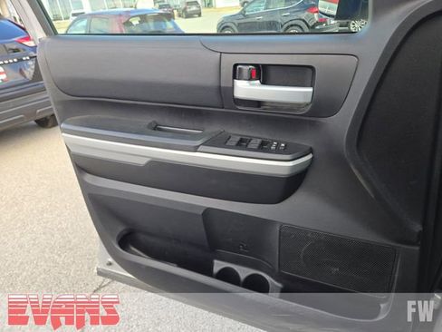 Used 2021 Toyota Tundra SR5 AWD/4WD image 19