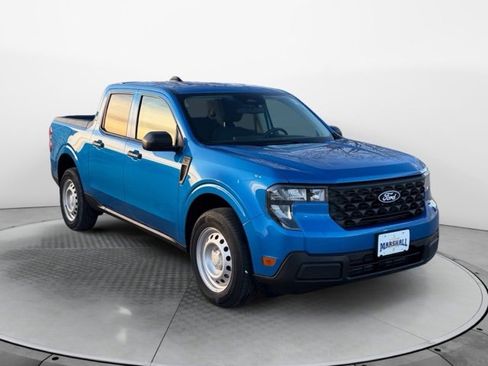 Used 2025 Ford Maverick XL image 1