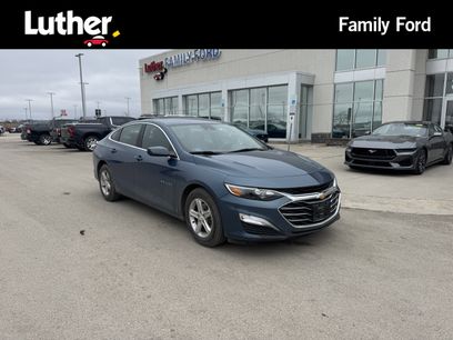 Used 2025 Chevrolet Malibu LS