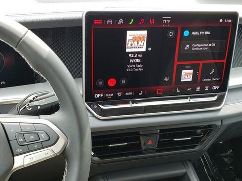 New 2026 Volkswagen Tiguan SE AWD/4WD image 10