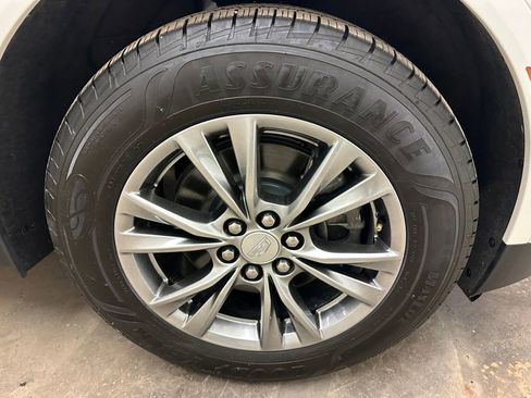 Used 2021 Cadillac XT5 Premium Luxury AWD/4WD image 34