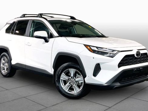 Used 2023 Toyota RAV4 XLE w/ Convenience Package AWD/4WD image 3