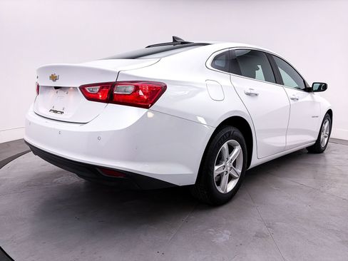 Used 2025 Chevrolet Malibu LS FWD image 13