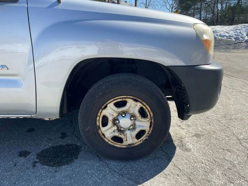 Used 2009 Toyota Tacoma 2WD Regular Cab image 15