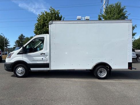 Used 2023 Ford Transit 350 DRW RWD image 2