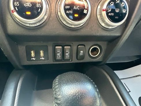 Used 2021 Mitsubishi Outlander Sport SE FWD image 38