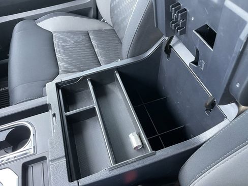 Used 2019 Toyota Tundra SR5 image 45