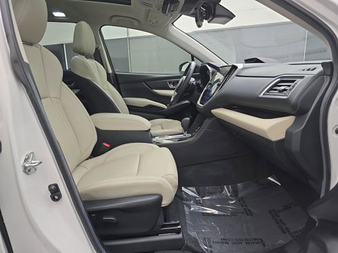 Used 2024 Subaru Ascent Limited w/ Technology Package image 40
