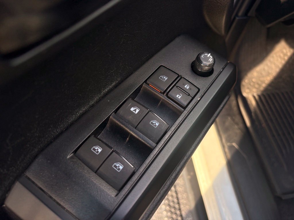 Used 2023 Toyota Tacoma SR w/ SR Convenience Package RWD image 12