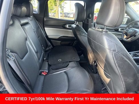 Used 2023 Jeep Compass Limited AWD/4WD image 12