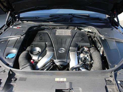 Used 2016 Mercedes-Benz S 550 Sedan image 34