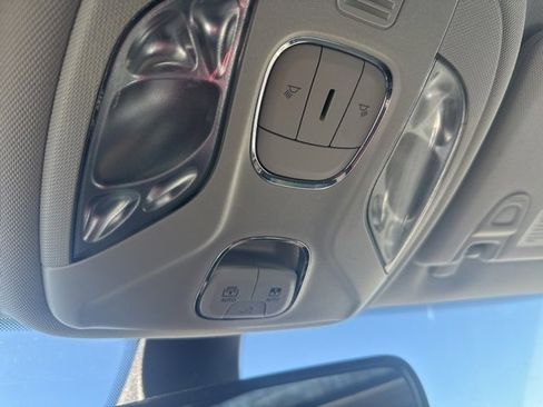 Used 2020 Jeep Compass Latitude image 26