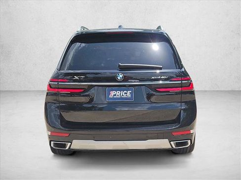Used 2024 BMW X7 xDrive40i w/ Premium Package AWD/4WD image 7