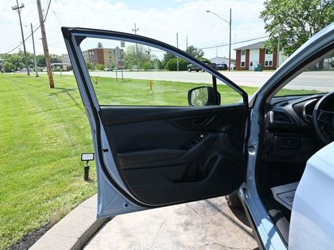 Used 2023 Subaru Crosstrek 2.0i Premium AWD/4WD image 24