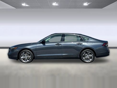 New 2026 Honda Accord EX-L image 2